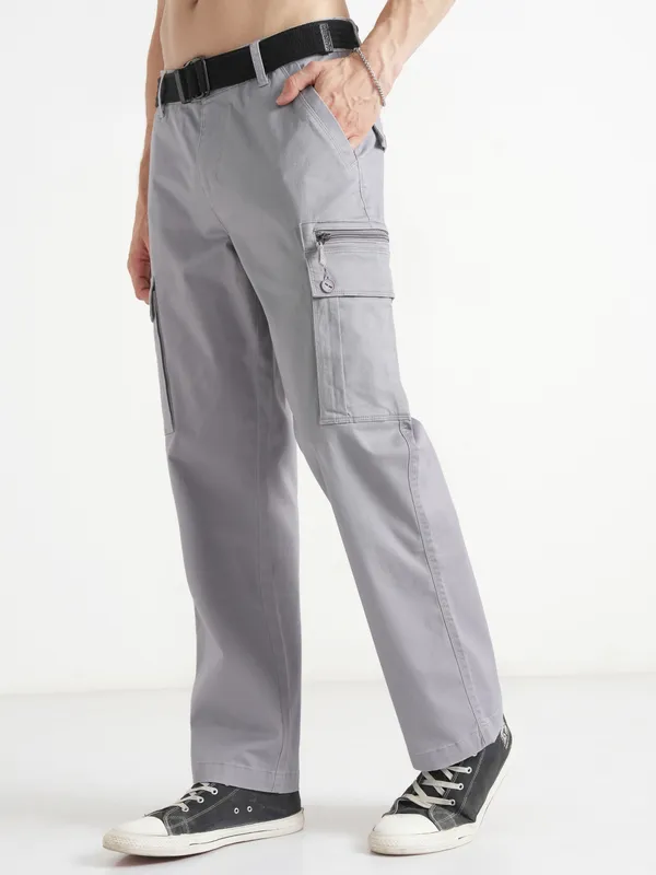 Highlander Men Grey Relaxed Fit SOlid Cargo