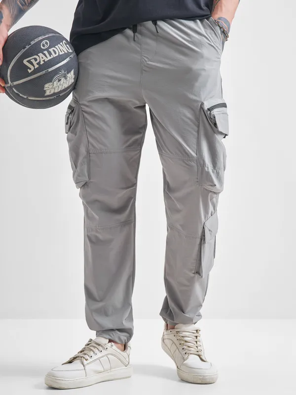 Highlander Men Grey Baggy Solid Cargos