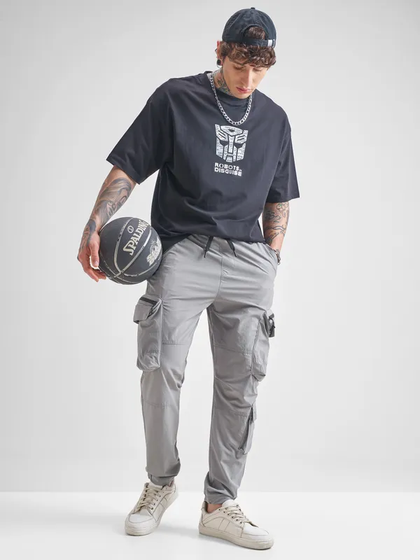 Highlander Men Grey Baggy Solid Cargos