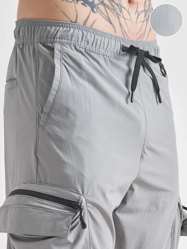 Highlander Men Grey Baggy Solid Cargos