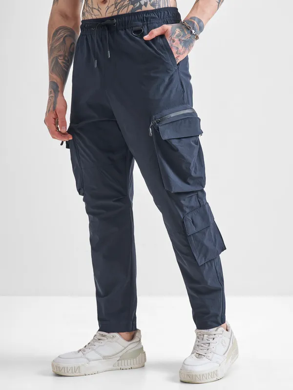 Highlander Men Blue Baggy Solid Cargos