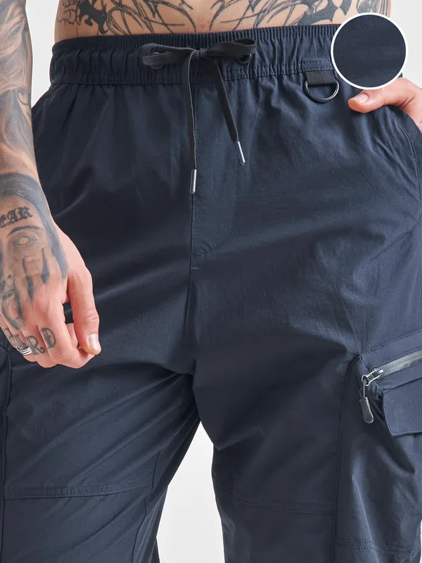 Highlander Men Blue Baggy Solid Cargos