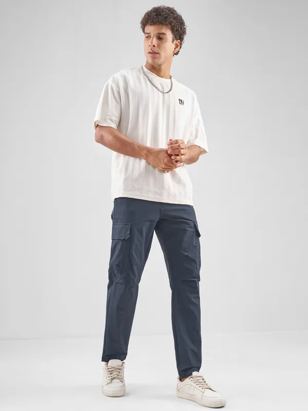 Highlander Men Blue Relaxed Fit Solid Cargos