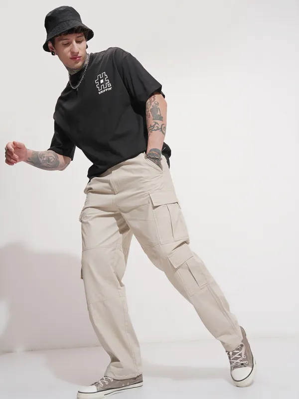 Highlander Men Grey Loose Fit Solid Cargo