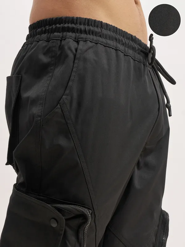 Highlander Men Taupe Relaxed Fit Solid Cargos