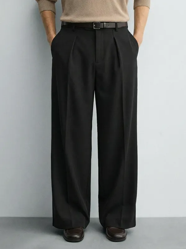 Highlander Men Black Samurai Fit Solid Formal Trouser