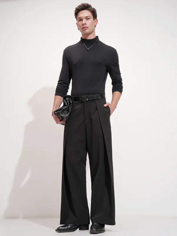 Highlander Men Black Samurai Fit Solid Formal Trouser