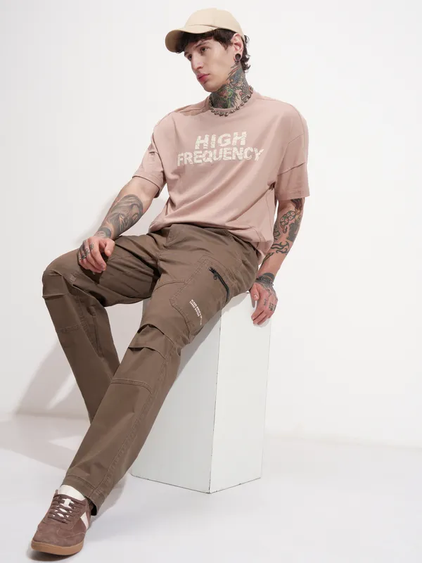 Highlander Men Brown Relaxed Fit Solid Cargo