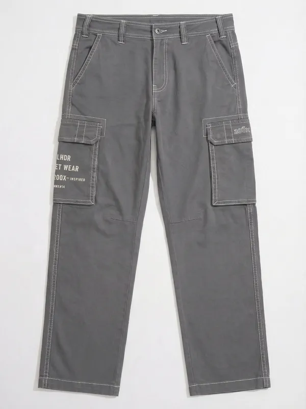 Highlander Men Grey Relaxed Fit Solid Cargo