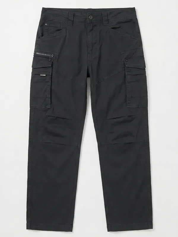 Highlander Men Black Regular Fit Solid Cargos