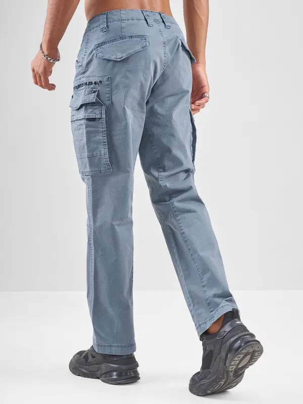 Highlander Men Blue Relaxed Fit Solid Cargos