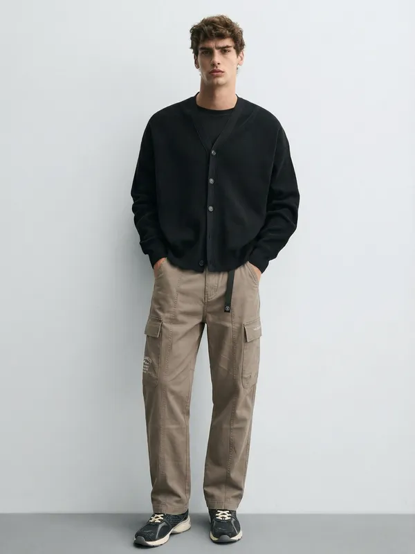 Highlander Men Brown Baggy Solid Cargo