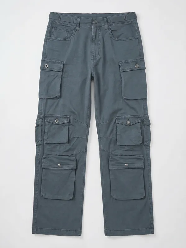 Highlander Men Blue Relaxed Fit Solid Cargos