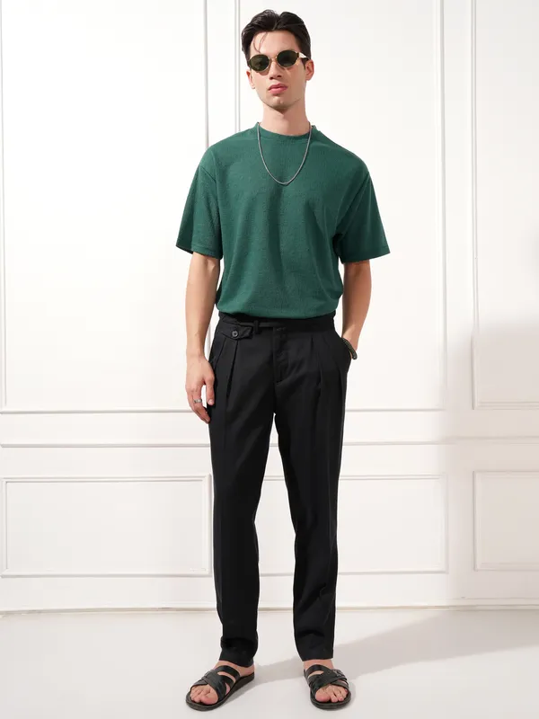 Highlander Men Black Relaxed Fit Solid Casual Trouser