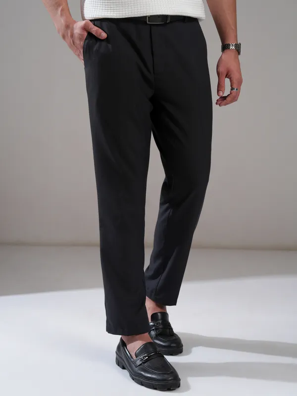 Highlander Men Blue Relaxed Fit Solid Casual Trouser