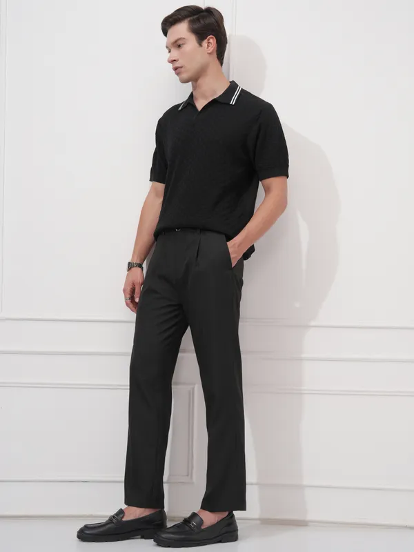 Highlander Men Black Solid Straight Fit Casual Trouser