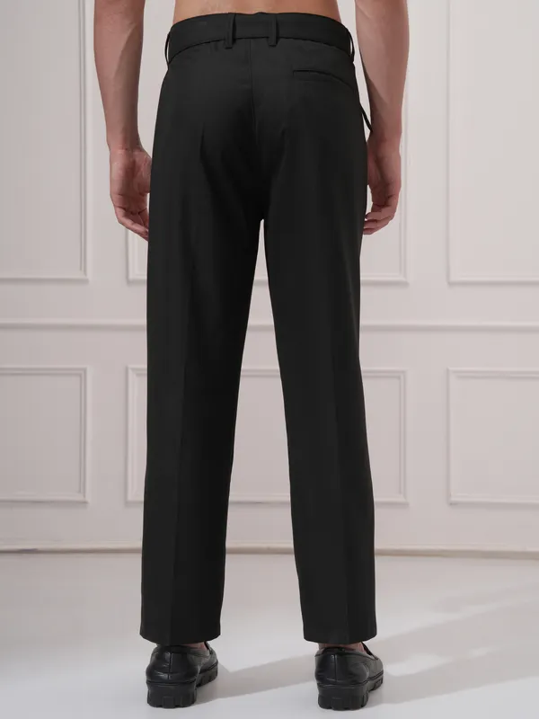 Highlander Men Black Solid Straight Fit Casual Trouser