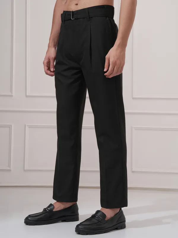 Highlander Men Black Solid Straight Fit Casual Trouser