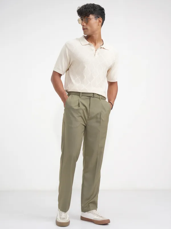 Highlander Men Green Regular Fit Solid Korean Pant
