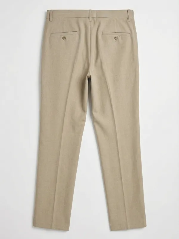 Highlander Men Khaki Slim Fit Solid Formal Trousers