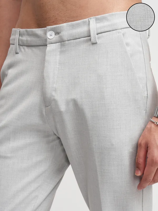 Highlander Men Grey Slim Fit Solid Formal Trouser