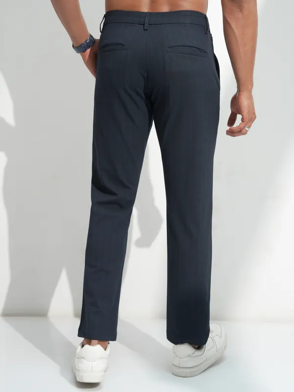 Highlander Men Navy Blue Slim Fit Solid Casual Trouser
