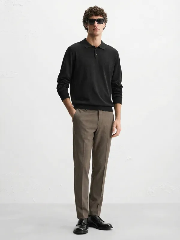 Highlander Men Brown Slim Fit Solid Casual Trouser