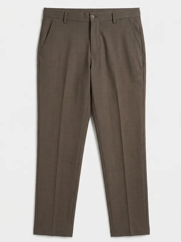 Highlander Men Brown Slim Fit Solid Casual Trouser