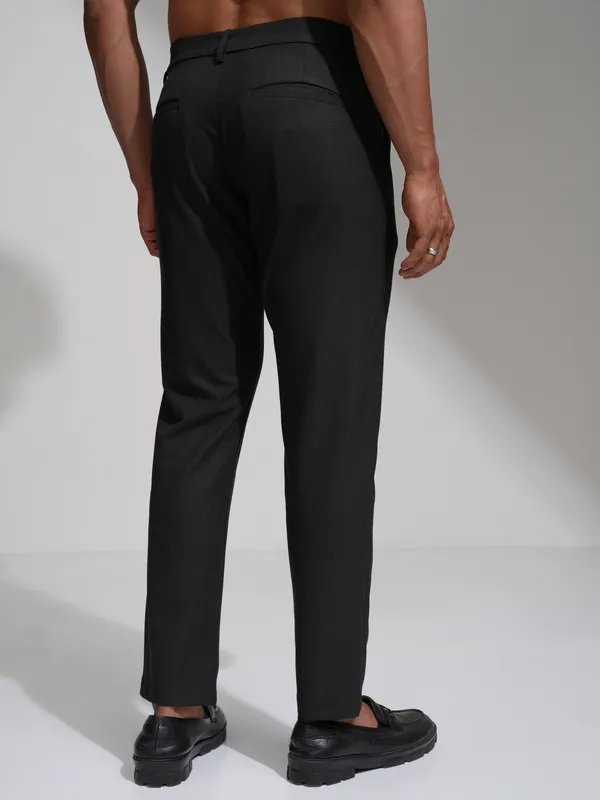 Highlander Men Black Slim Fit Solid Casual Trouser