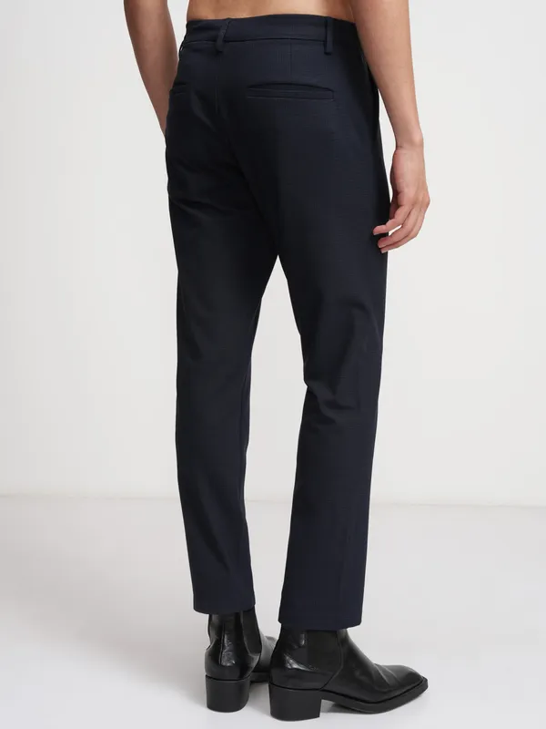 Highlander Men Navy Blue Slim Fit Checked Formal Trouser