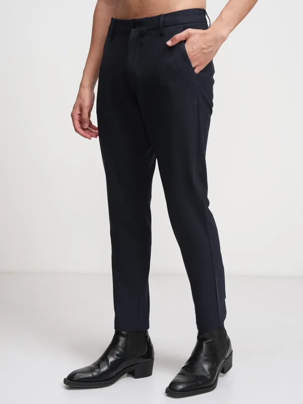 Highlander Men Navy Blue Slim Fit Checked Formal Trouser
