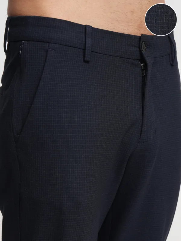Highlander Men Navy Blue Slim Fit Checked Formal Trouser