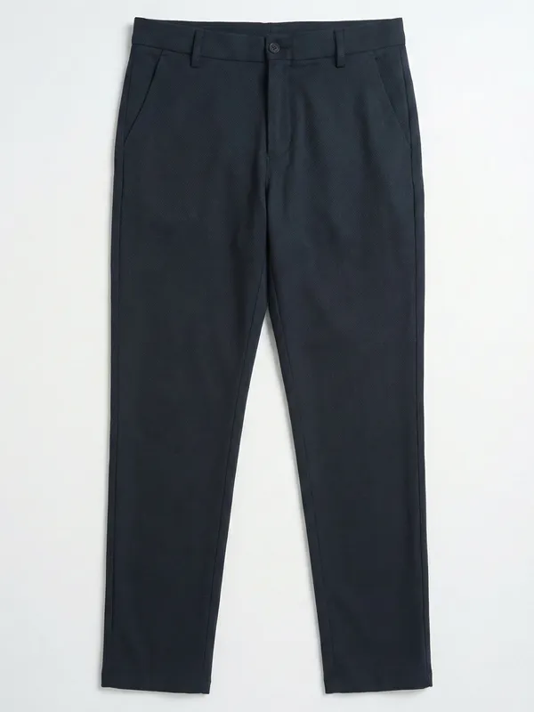 Highlander Men Navy Blue Slim Fit Solid Casual Trouser
