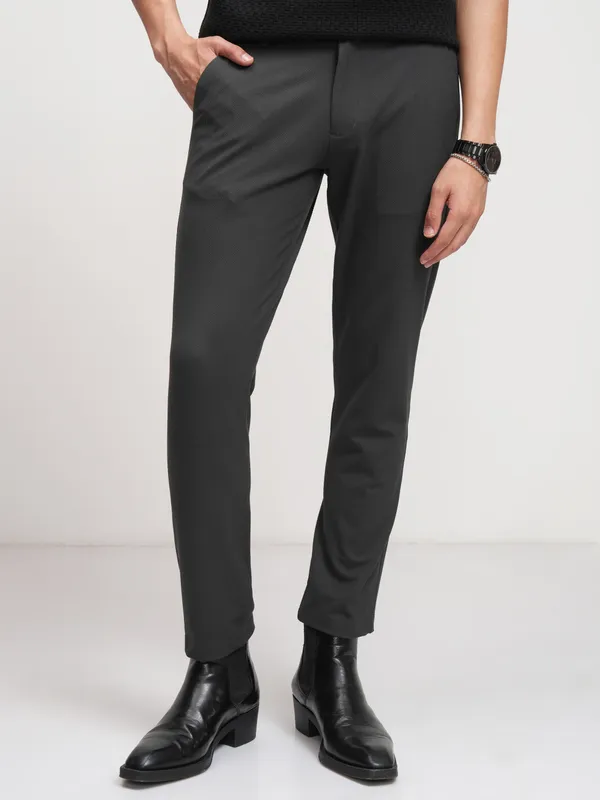 Highlander Men Charcoal Slim Fit Solid Formal Trouser