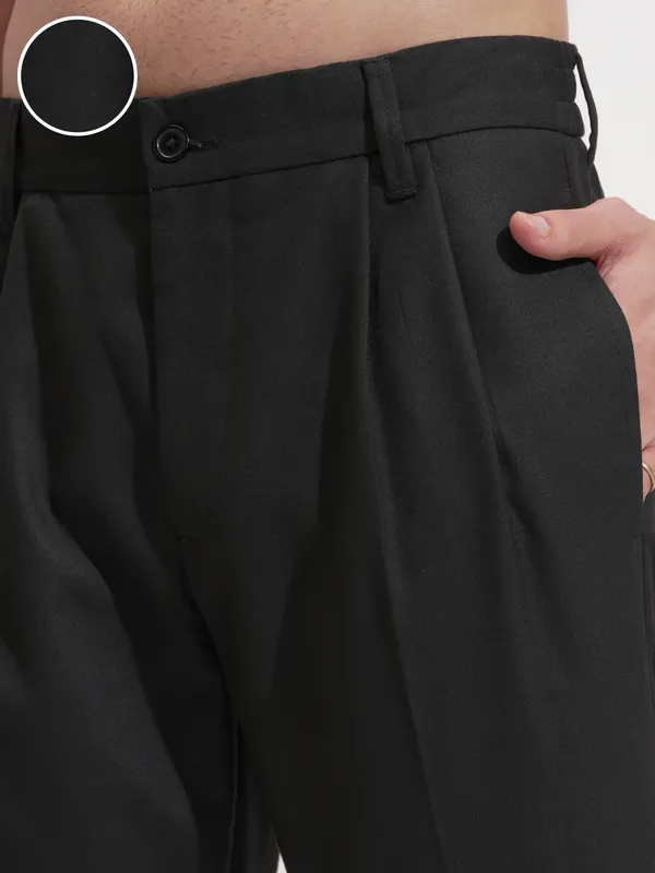 Highlander Men Black Slim Fit Solid Formal Trouser