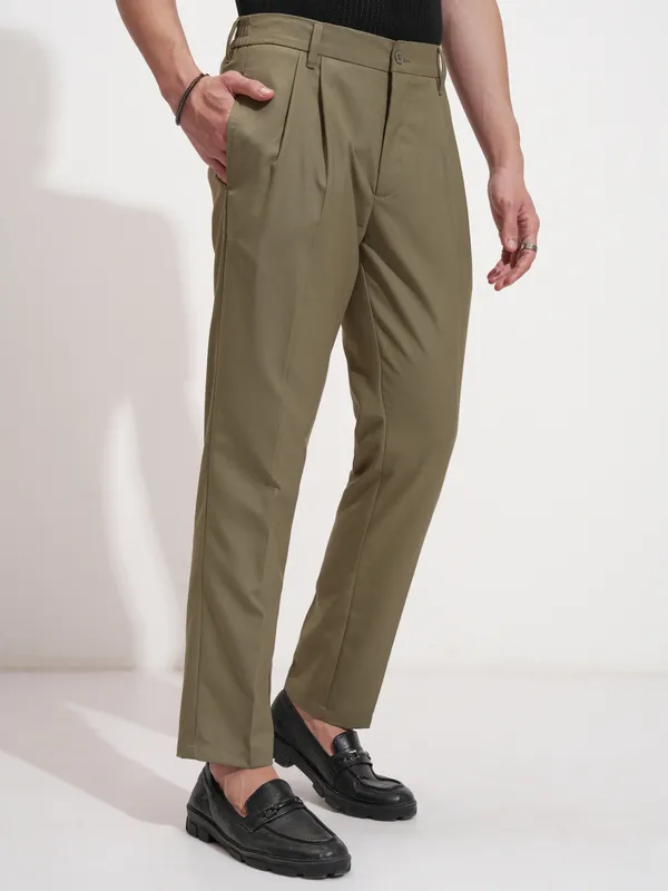 Highlander Men Green Slim Fit Solid Formal Trouser