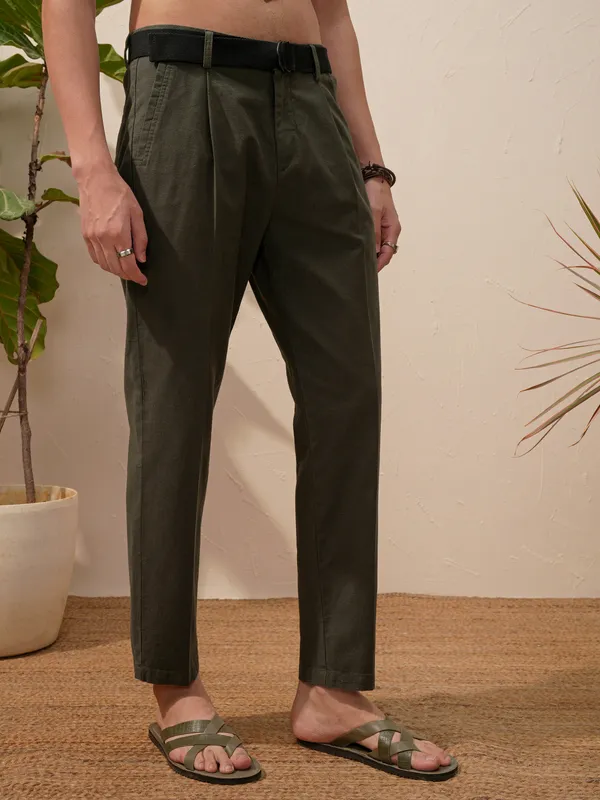 Highlander Men Green Relaxed Fit Solid Casual Trouser