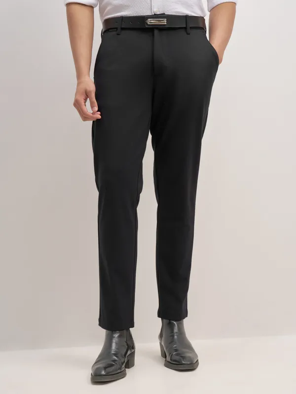Highlander Men Black Slim Fit Solid Formal Trouser
