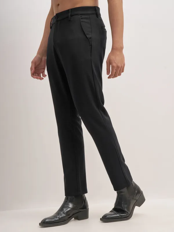 Highlander Men Black Slim Fit Solid Formal Trouser
