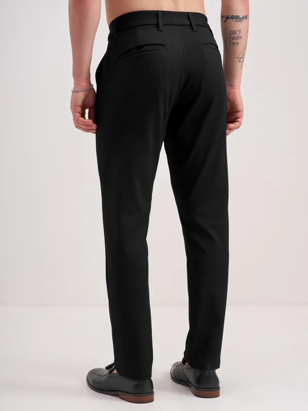 Highlander Men Black Slim Fit Solid Formal Trouser