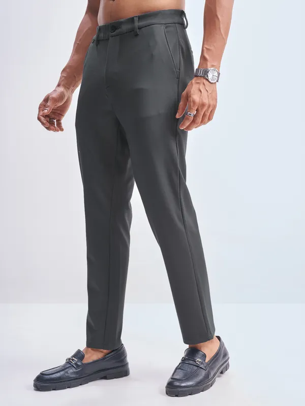 Highlander Men Charcoal Slim Fit Solid Formal Trouser