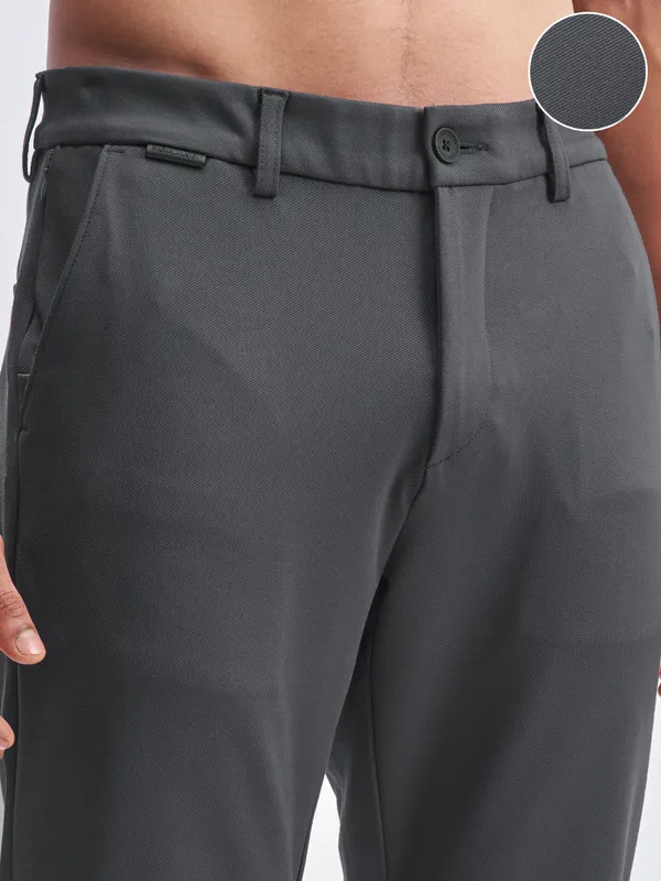 Highlander Men Charcoal Slim Fit Solid Formal Trouser