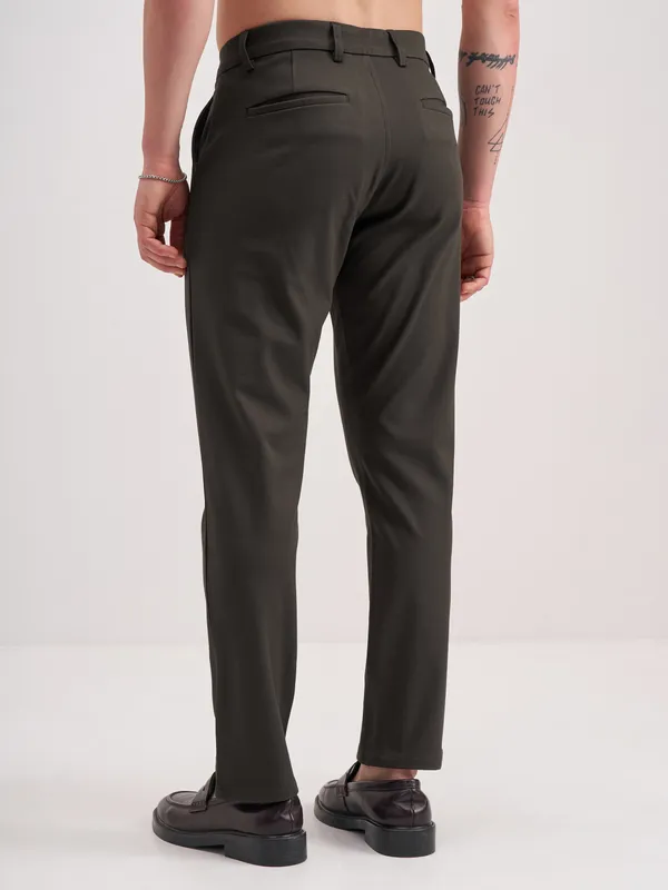 Highlander Men Brown Slim Fit Solid Formal Trouser