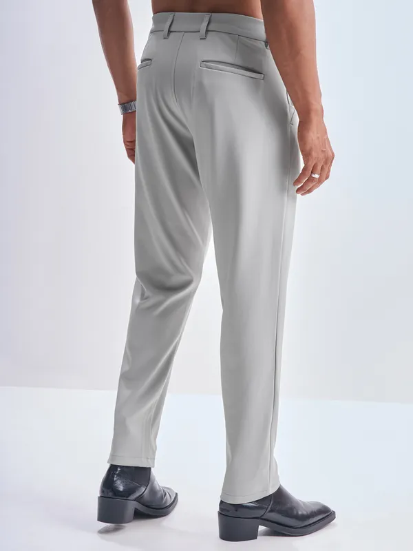 Highlander Men Grey Slim Fit Solid Formal Trouser