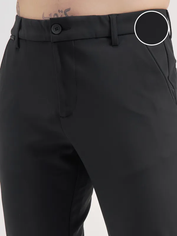 Highlander Men Black Slim Fit Solid Formal Trouser