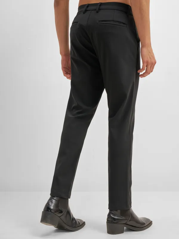 Highlander Men Black Slim Fit Solid Formal Trouser