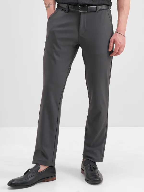 Highlander Men Grey Slim Fit Solid Formal Trouser