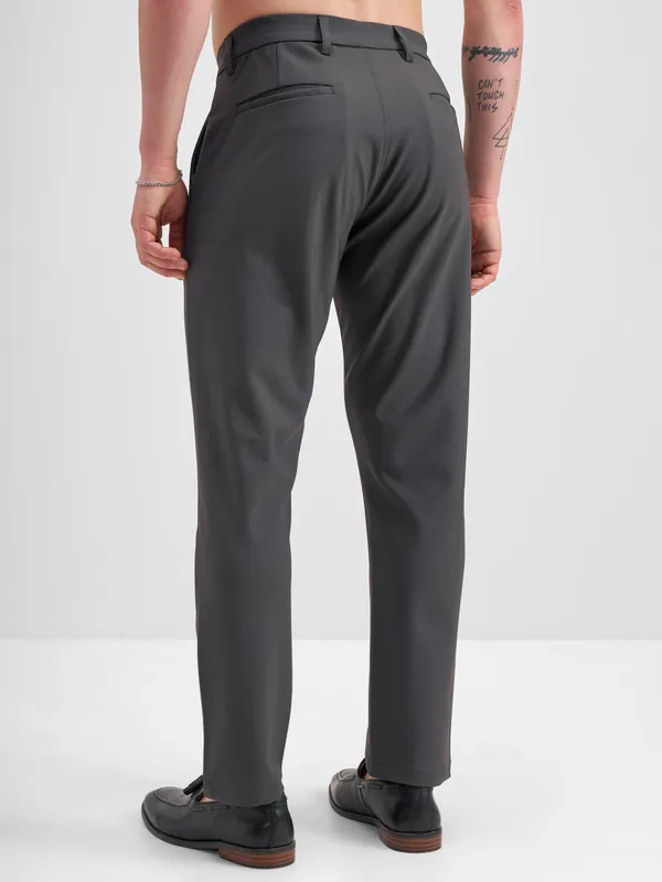 Highlander Men Grey Slim Fit Solid Formal Trouser