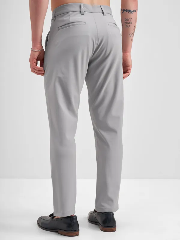 Highlander Men Grey Slim Fit Solid Formal Trouser