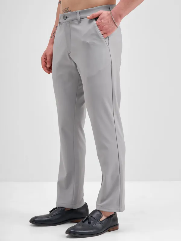 Highlander Men Grey Slim Fit Solid Formal Trouser